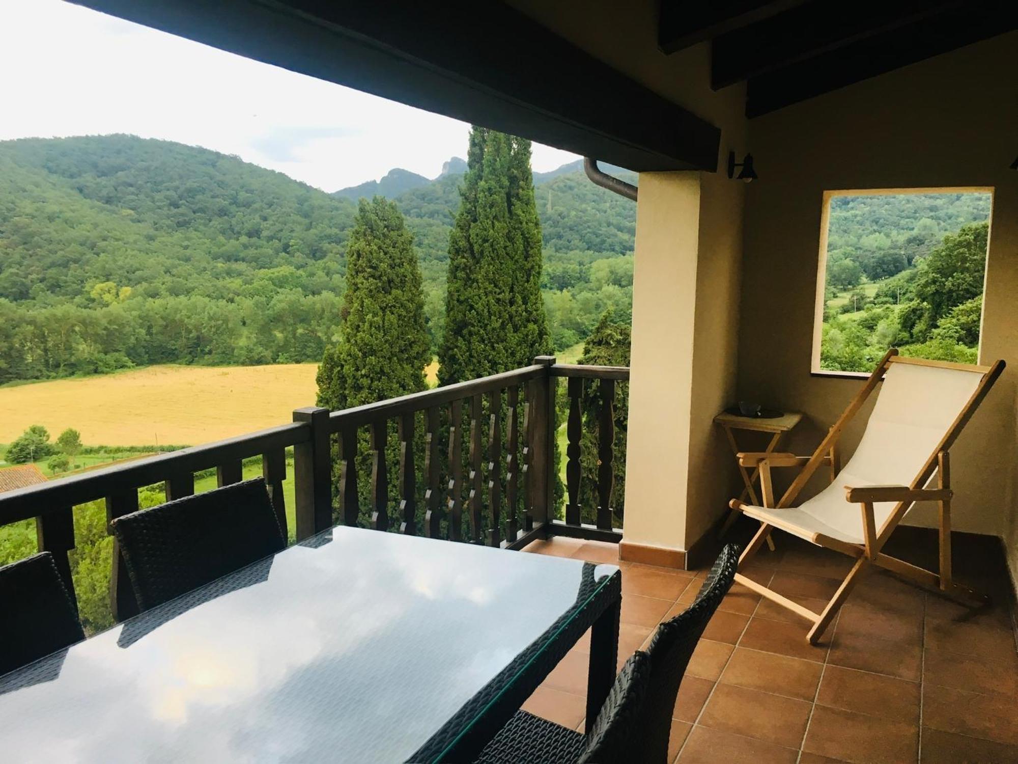Hotel Cal Sastre Santa Pau Ngoại thất bức ảnh